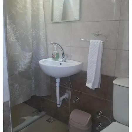 Camlaraltipansiyon 民宿 Ayvalı