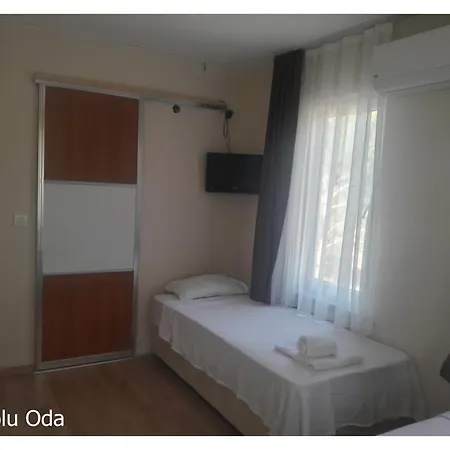 Rum i privatbostad Camlaraltipansiyon *