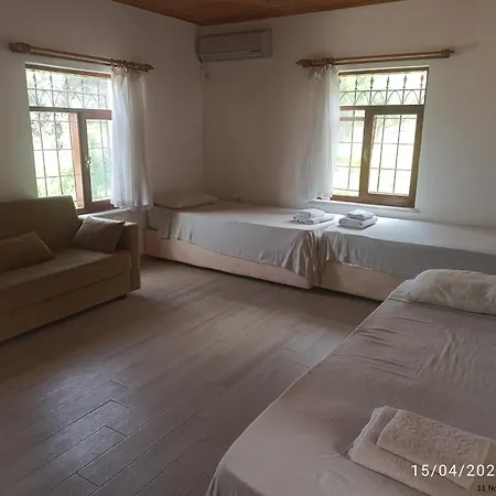 çamlaraltıpansiyon Séjour chez l'habitant