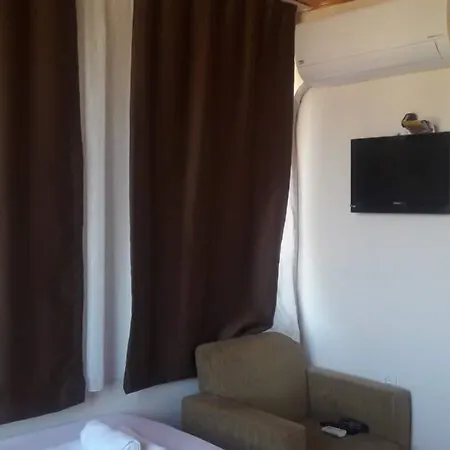 Alloggio in famiglia Camlaraltipansiyon *