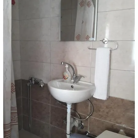 Camlaraltipansiyon Ubytování v soukromí Ayvalı